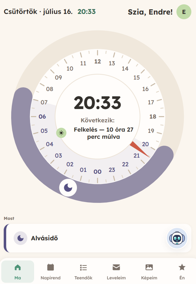 A PajtiApp Ma-képernyője: napi óra és esti Alvásidő